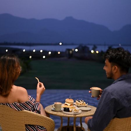 Saj By The Lake, Malshej Ghat Esterno foto