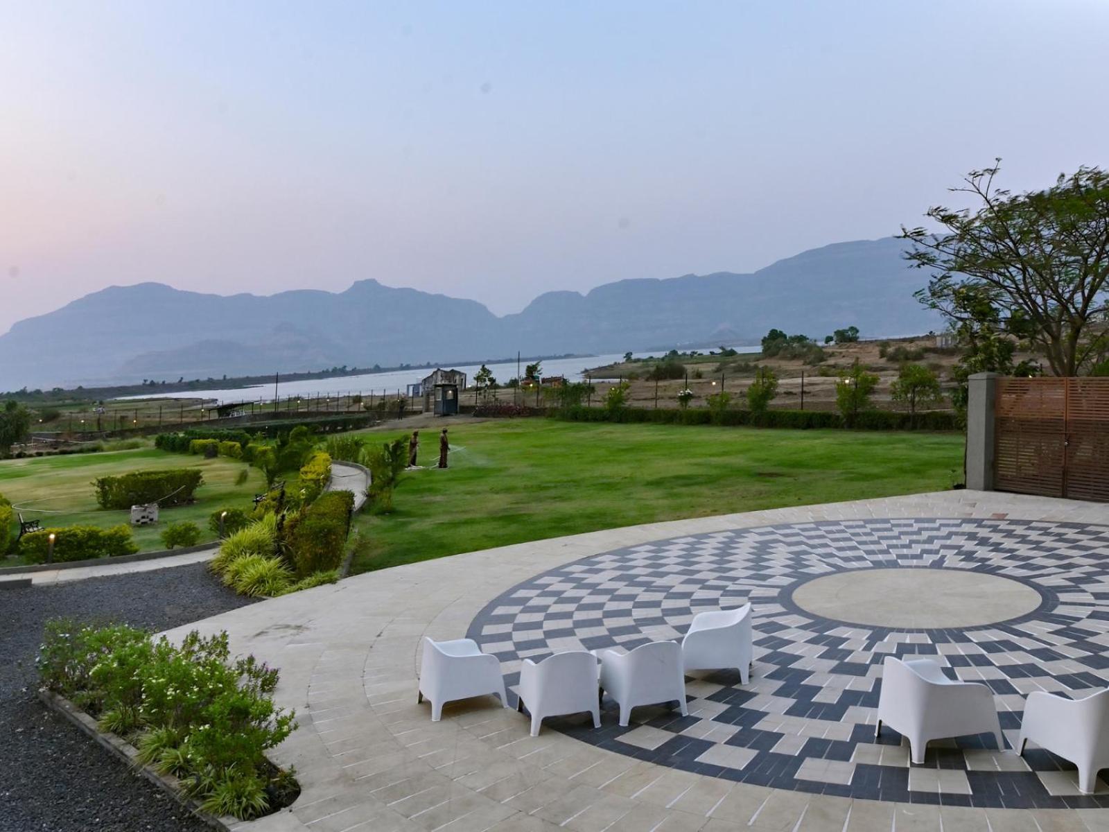 Saj By The Lake, Malshej Ghat Esterno foto